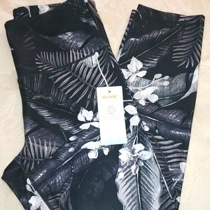 Balance collection Black Hawaiian Mood Drywalk Leggings (M)